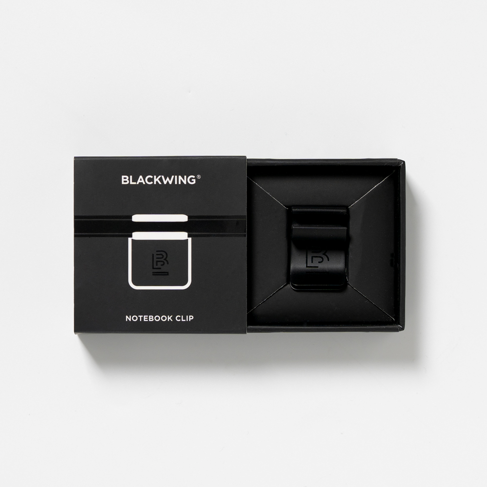 Blackwing Notebook Clip 블랙윙 연필 클립 - 전용 패키지에 담겨 있어 선물로도 좋아요.