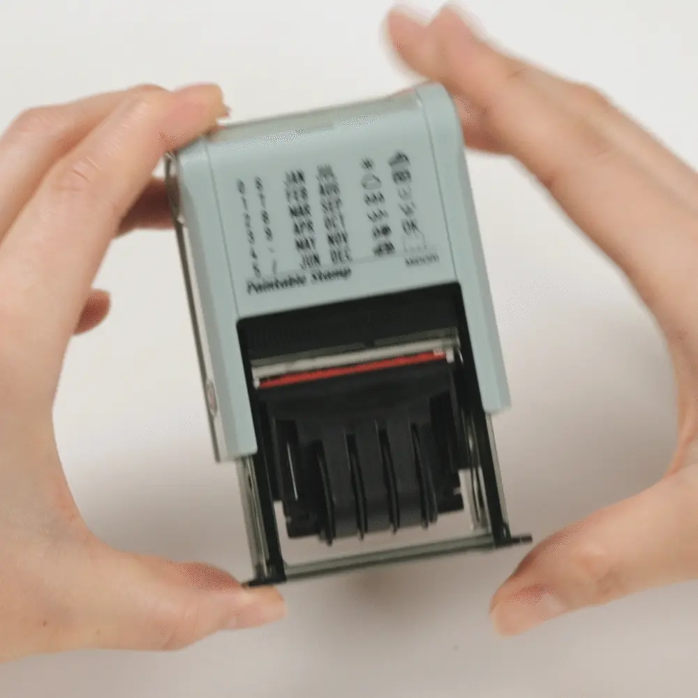 미도리 날짜 회전 스탬프 문구 Stationery midori Paintable Rotating Date Stamp - 잉크 패드 장착하는 방법 Step3